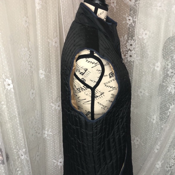 Mutual Weave Men's Quilted Vest Pirate Black Zip Front Navy Trim  -Size M - NWT - Picture 4 of 9